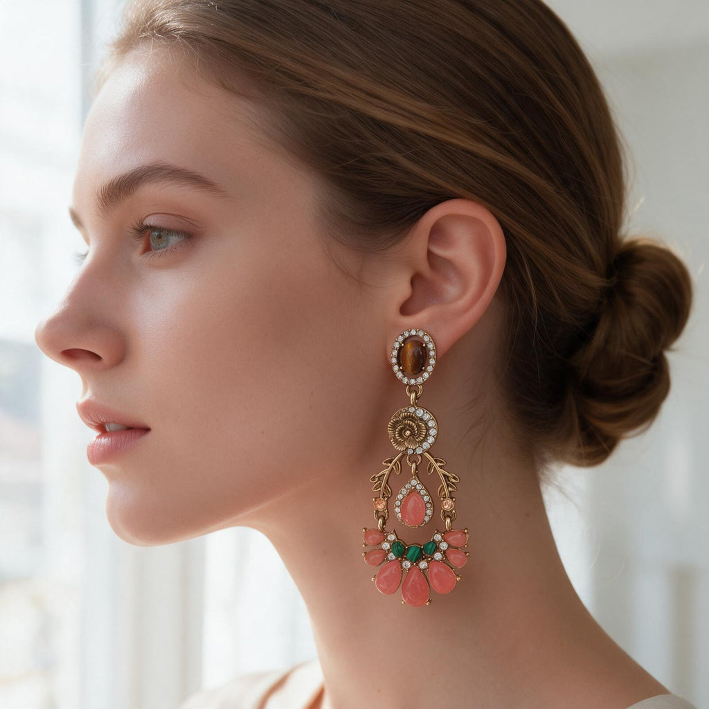 Boucles d'Oreilles Pendantes Chandelier Vintage « Élégance Bohème » – Pierre Oeil de Tigre, Résine Rose & Cristaux