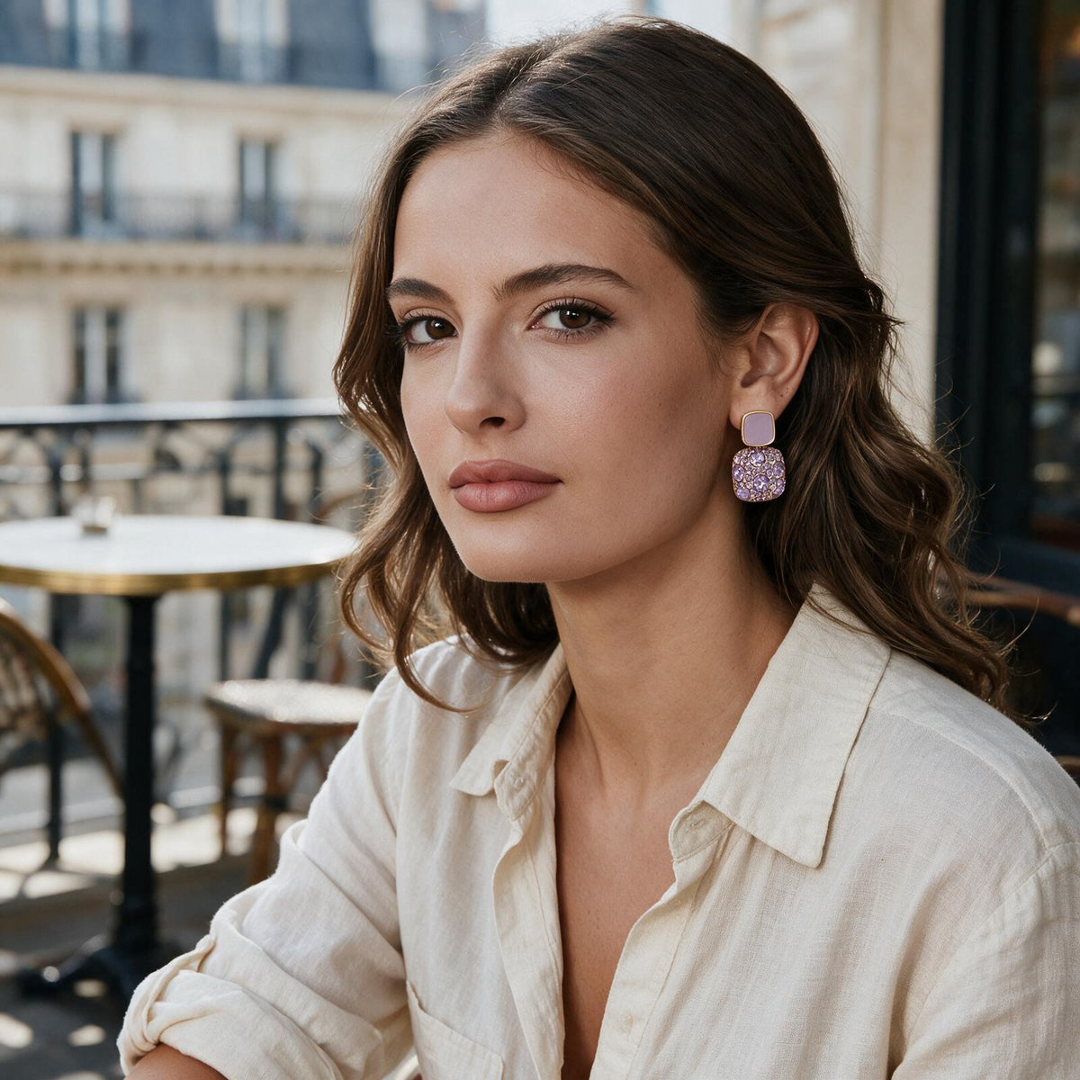Boucles d'Oreilles Pendantes Carrées « Éclat Lilas » – Cristaux Pave & Resine Améthyste