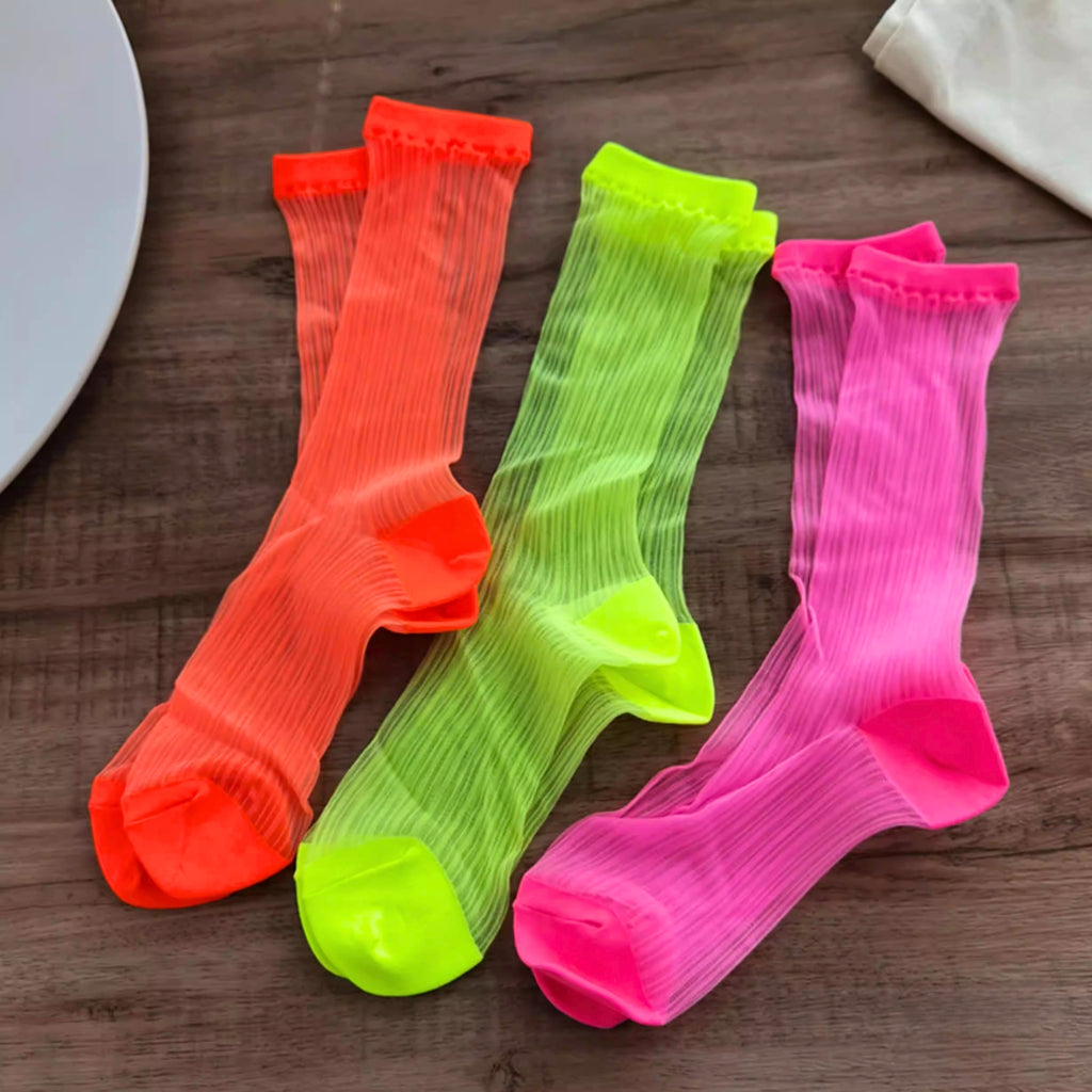 Chaussettes Mi-Hautes Fluorescentes d'Été pour Femme – Ultra-Fines, Transparentes et Respirantes – Couleurs Bonbon Néon Style Tendue – Accessoire de Mode Été