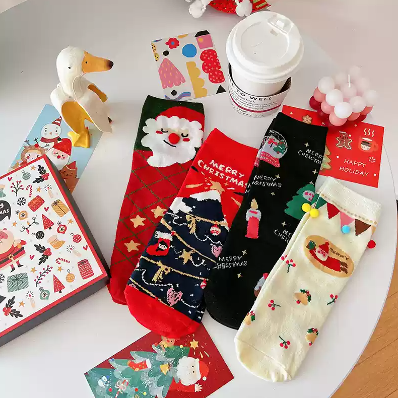 Coffret cadeau Thème de Noël Chaussettes en coton pur Mi-mollet pour couples Automne/Hiver"
