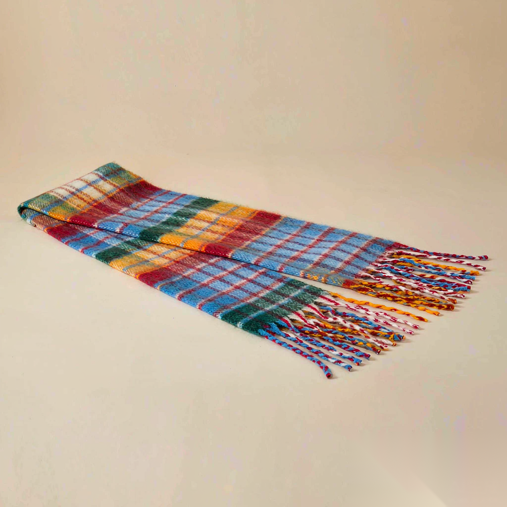 Écharpe à Carreaux Multicolores en Mohair - Douce, Chaude et Tendance