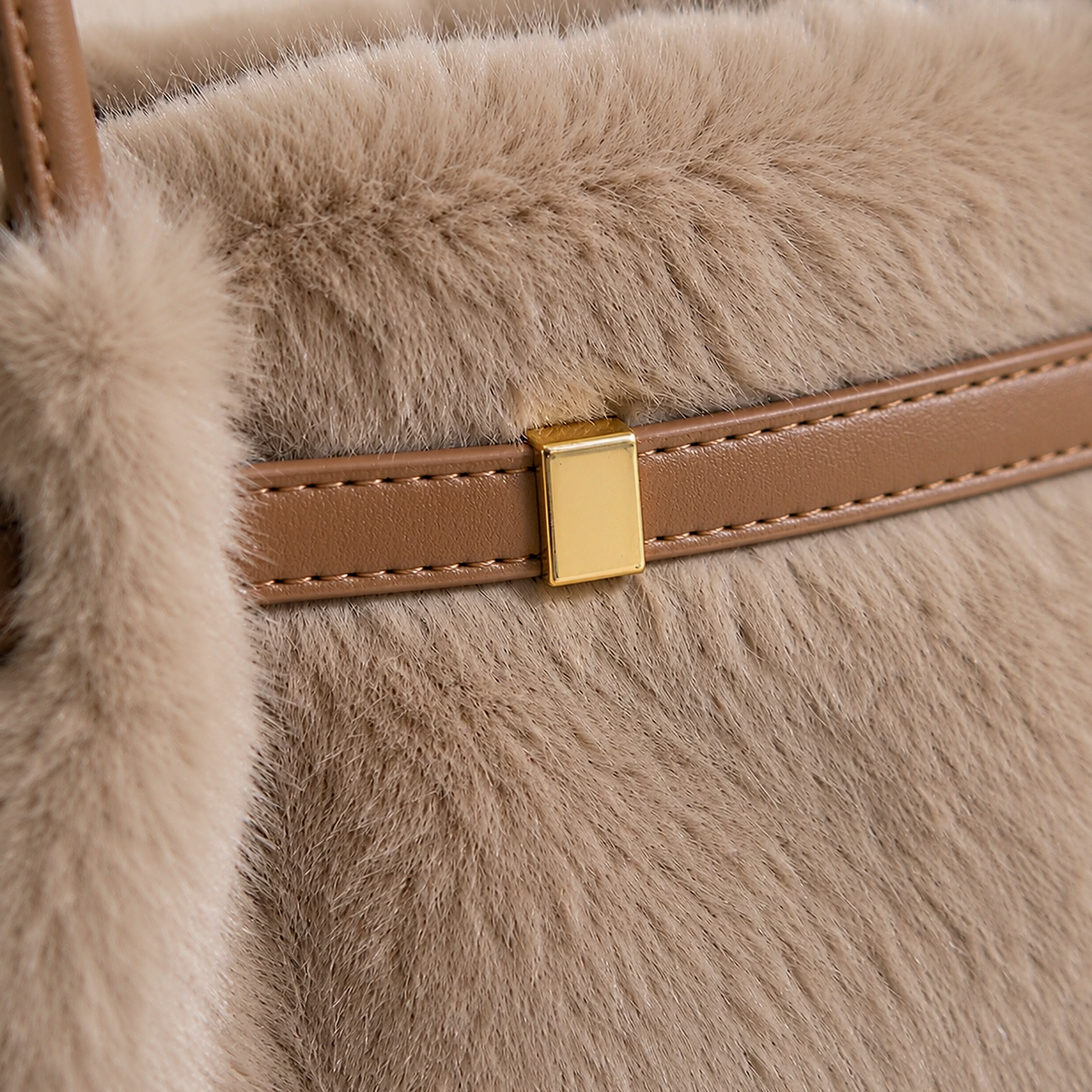 Sac Cabas en Fausse Fourrure Douce