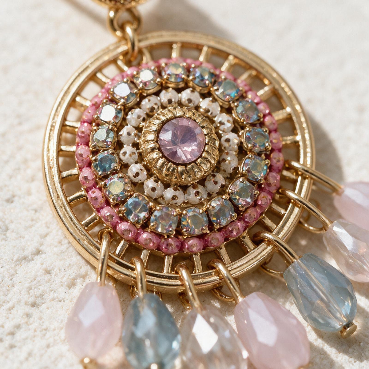 Boucles d’oreilles pendantes Mandala – Rose & Bleu