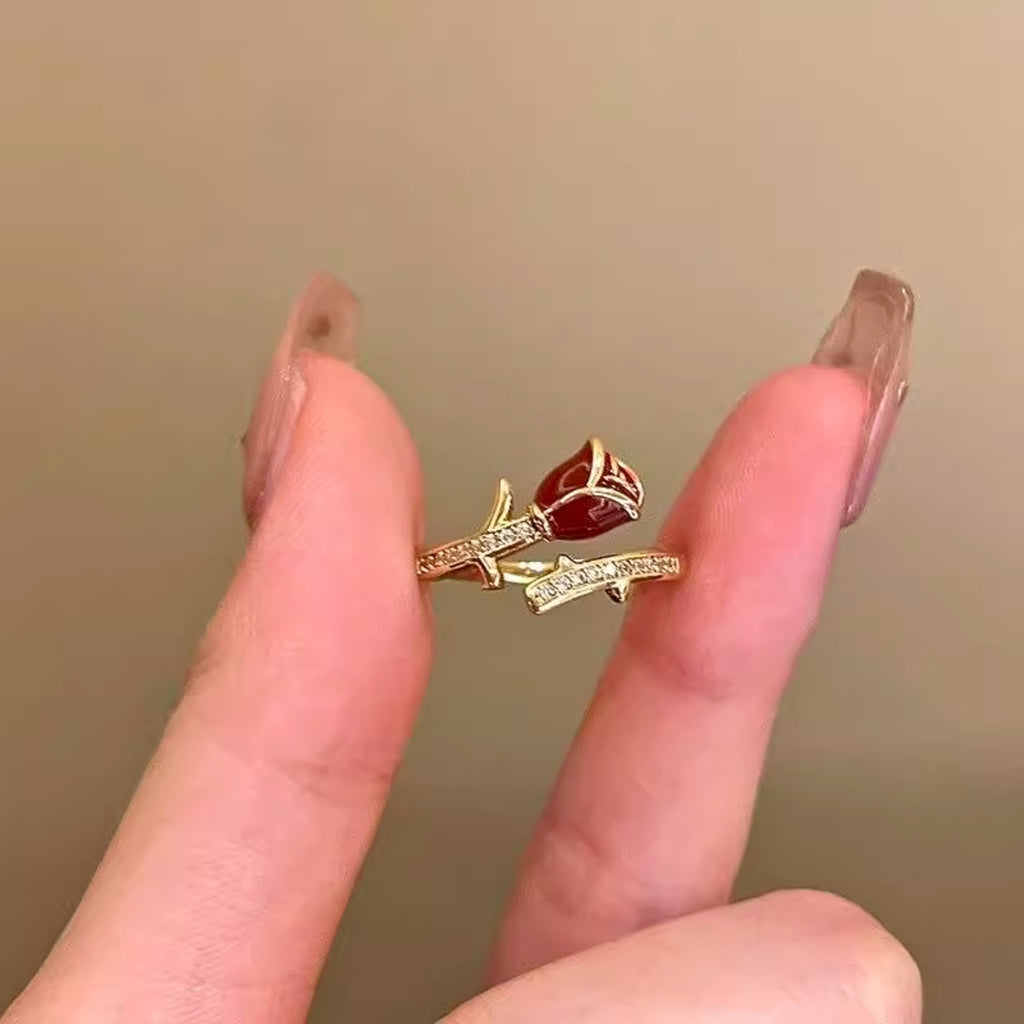 Bagues ouvertes à roses rouges émaillées, en alliage de cuivre doré – porter seule ou en accumulation, Style rétro élégant, idéale pour Noël et le Nouvel An