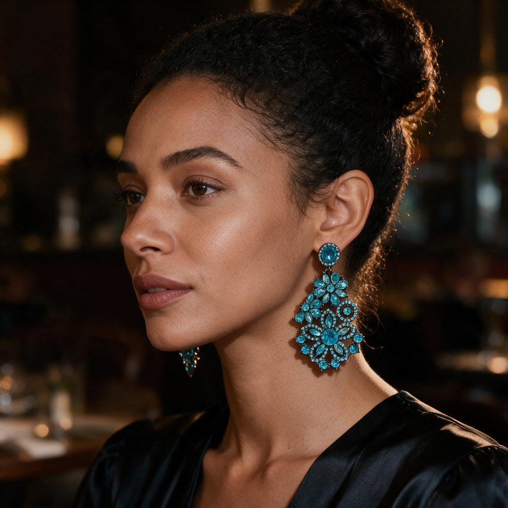 Boucles d’oreilles pendantes florales – Bleu Azur